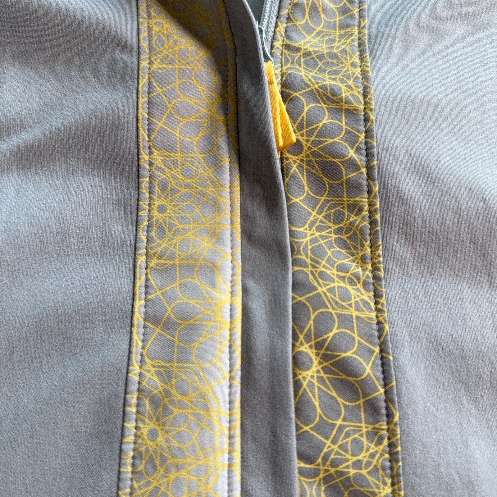 Annika Cutter & Buck Jacket Womens Small Petite Gray Yellow Full