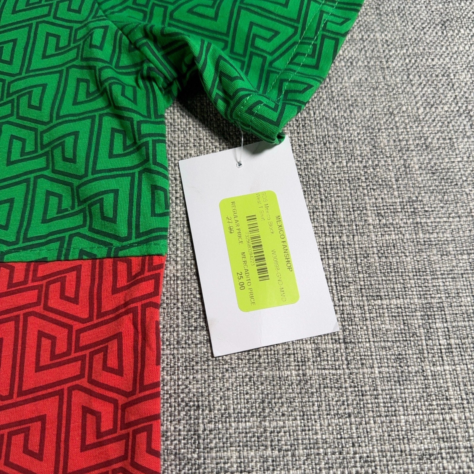 Mexico National Team Soccer Shirt Mens Medium NWT Green Red Futbol Fan Tee