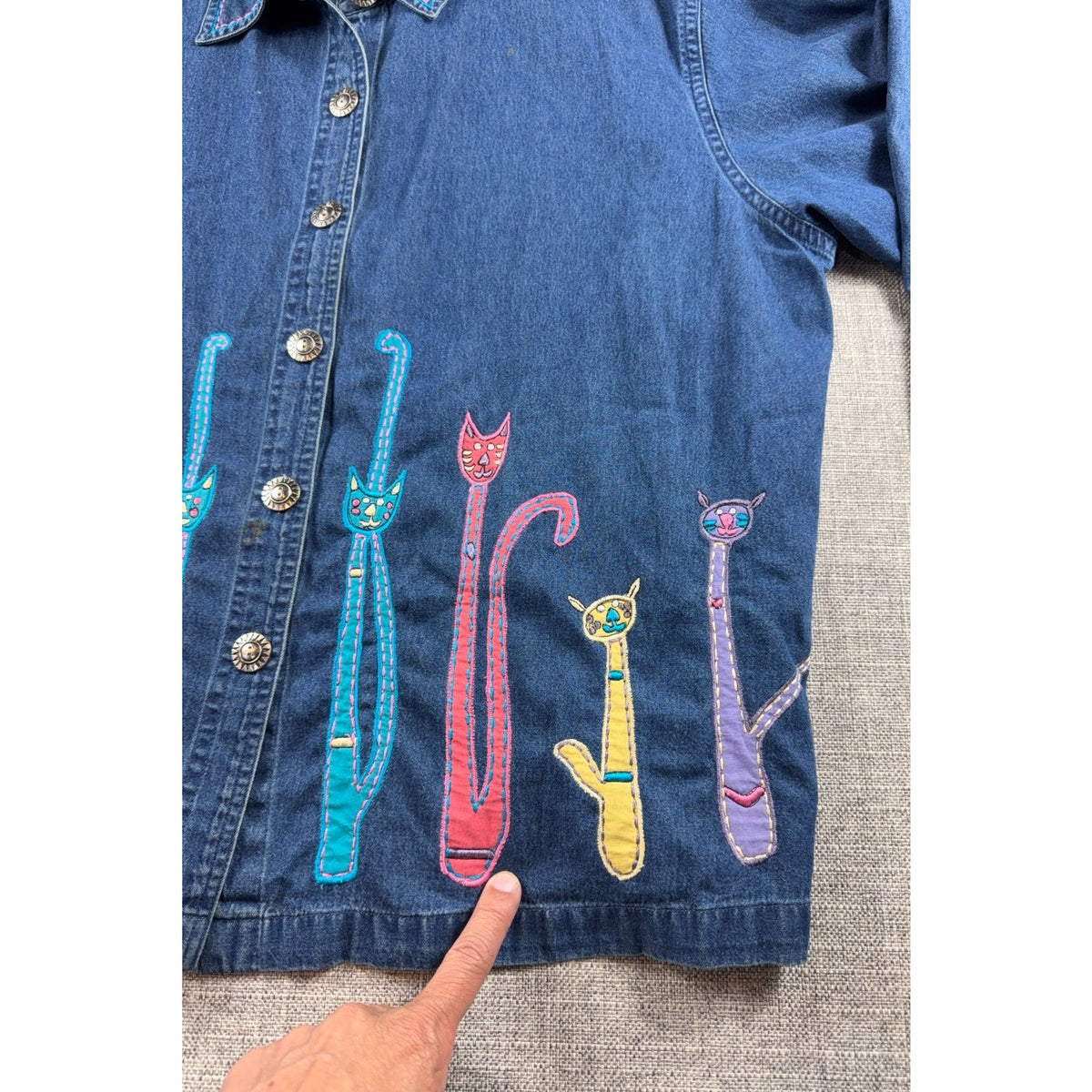 Life Style Plus Denim Cat Shirt Womens Embroidered Applique Whimsical Novelty