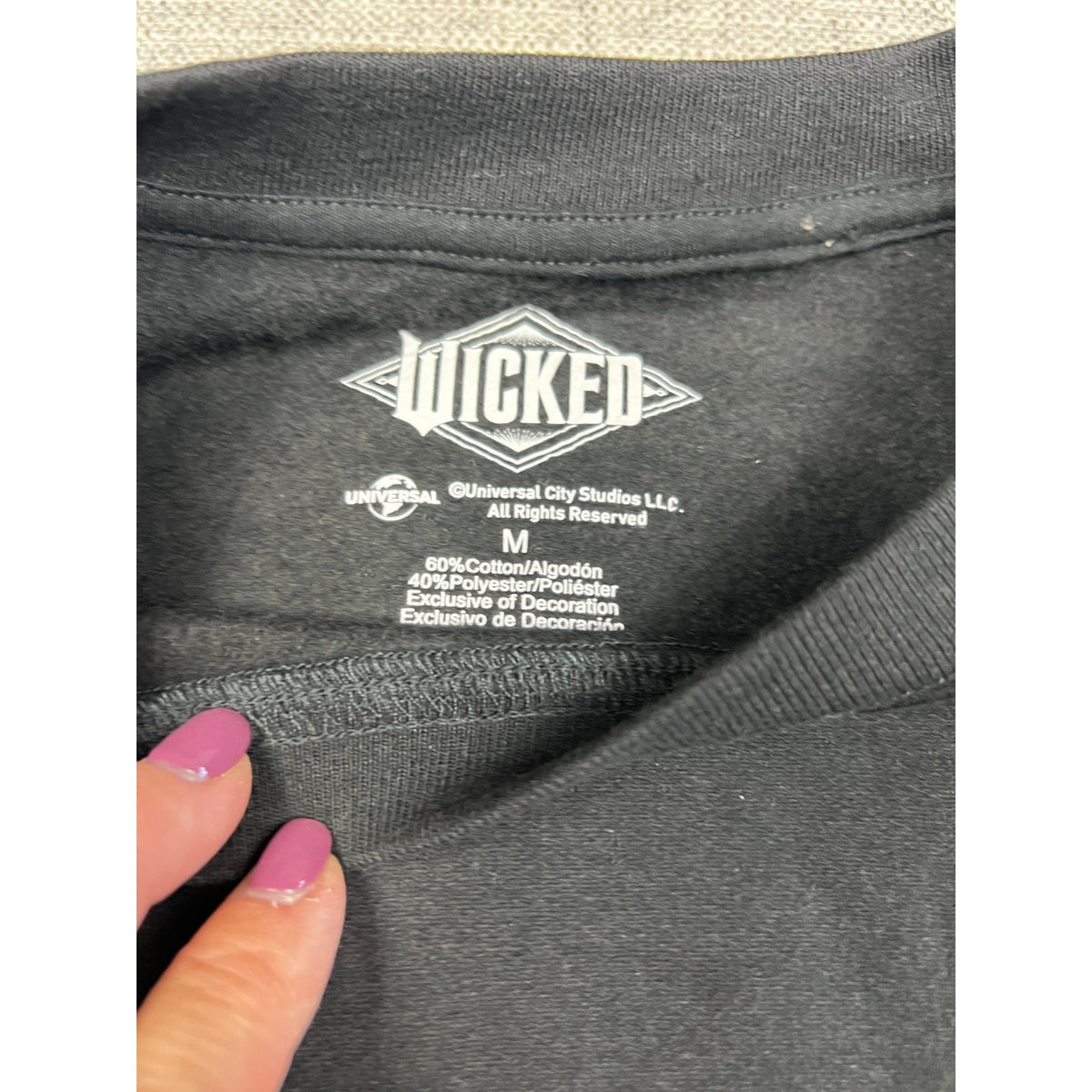 Wicked Universal Studios Embroidered Crewneck Sweatshirt Black Size M Movie