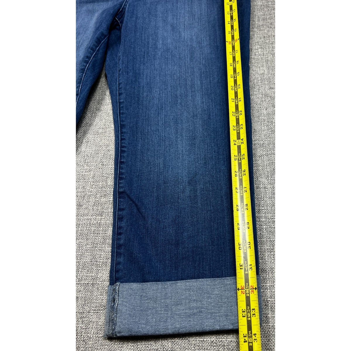 Liverpool Charlie Crop Jeans Women 16W Blue Cuffed Stretch Mid Rise Plus