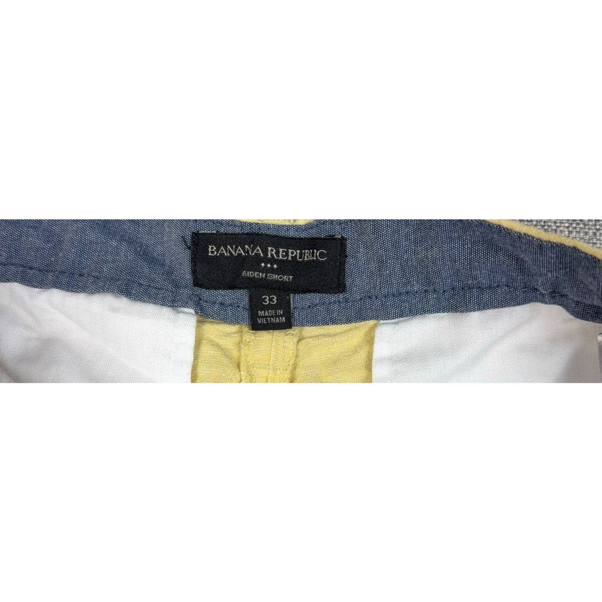 Banana Republic Shorts Lot 3 Men's Size 33 Aiden White Yellow Khaki Bundle
