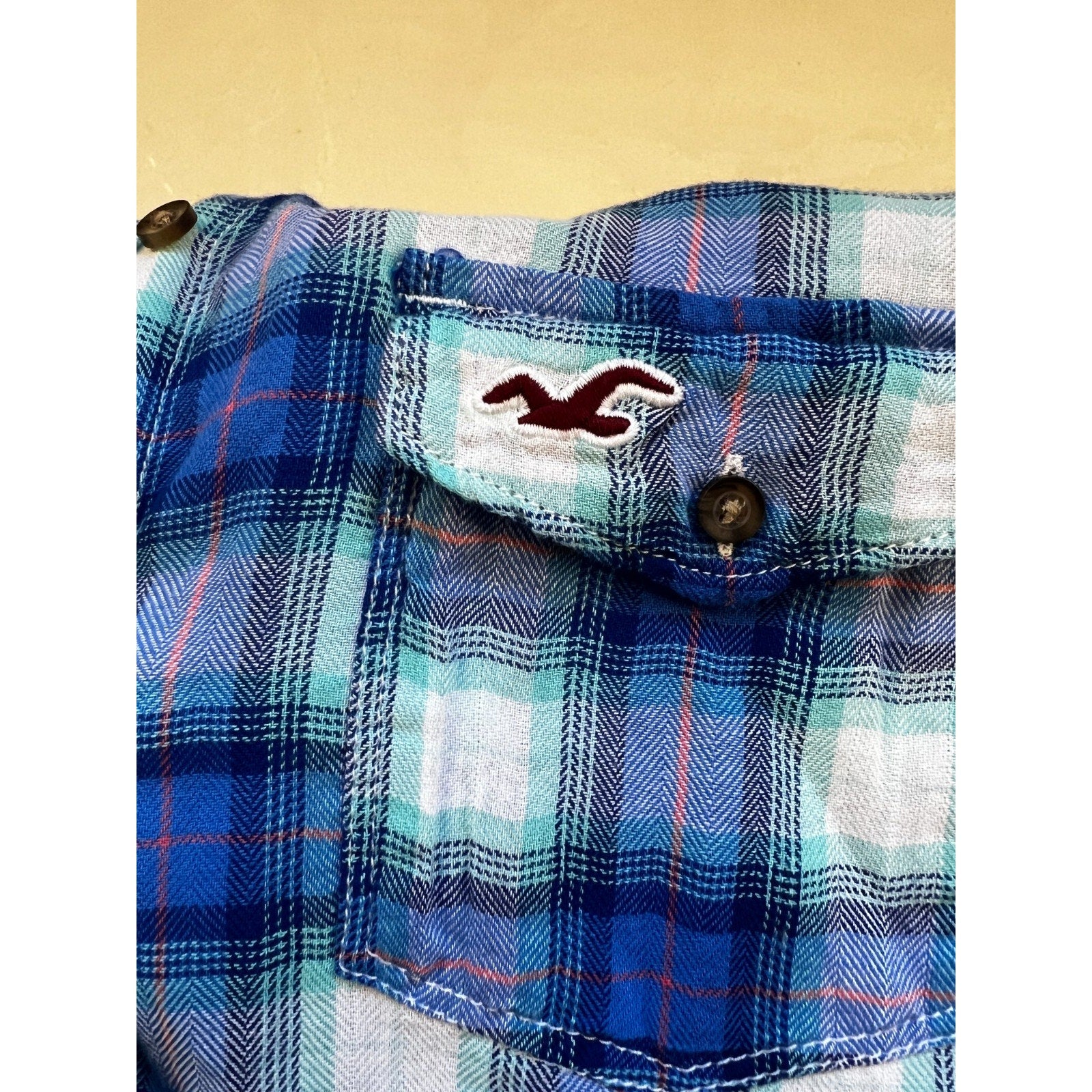 Hollister Womens Large Blue Plaid Flannel Shirt Button Front Pocket Logo Cotton