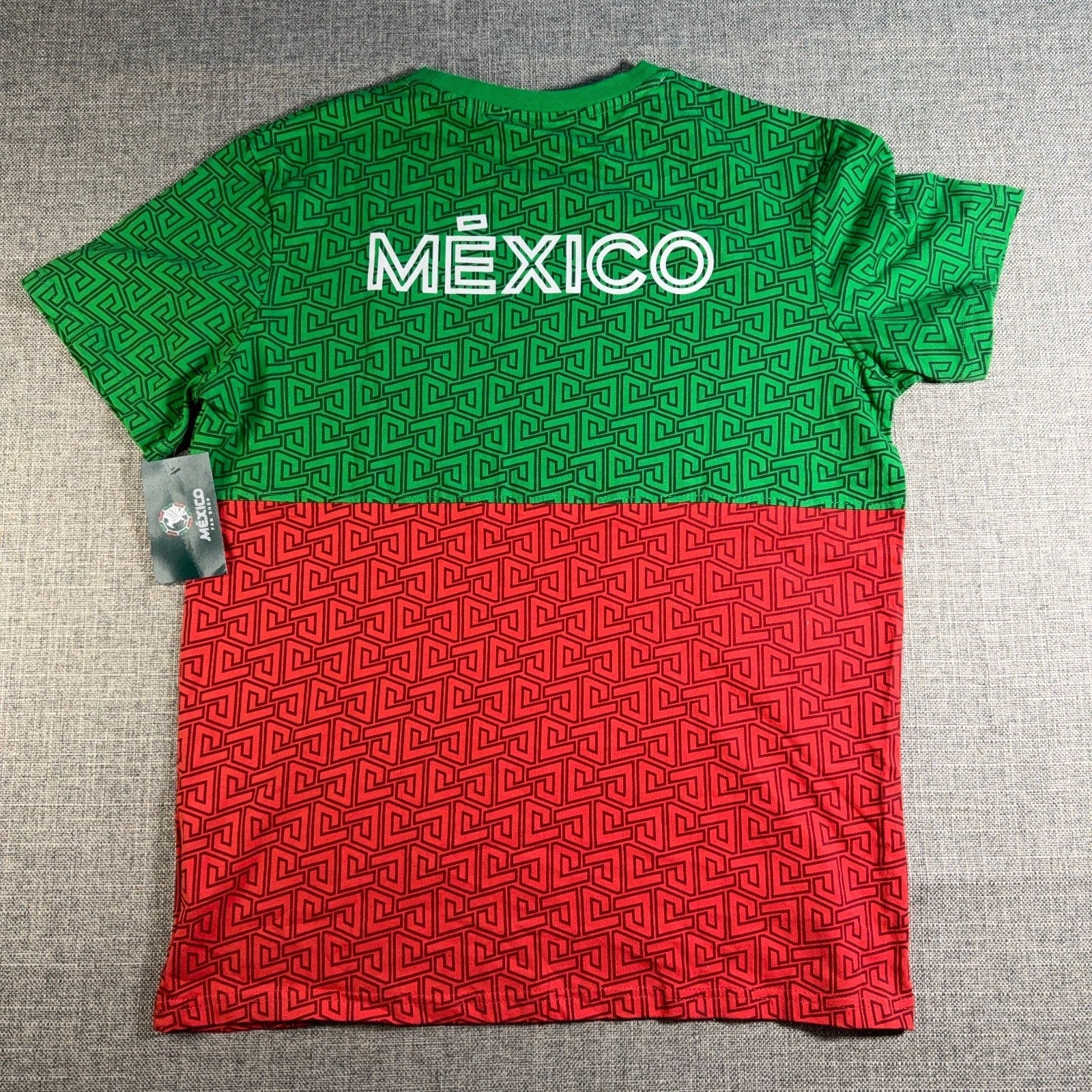 Mexico National Team Soccer Shirt Mens Medium NWT Green Red Futbol Fan Tee
