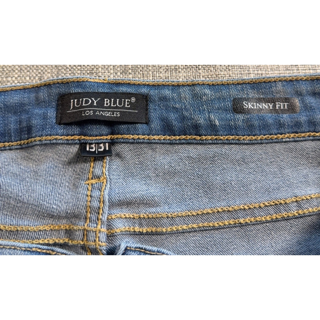 Judy Blue JB82125LT Jeans Womens 13/31 Skinny Stretch Distressed Denim
