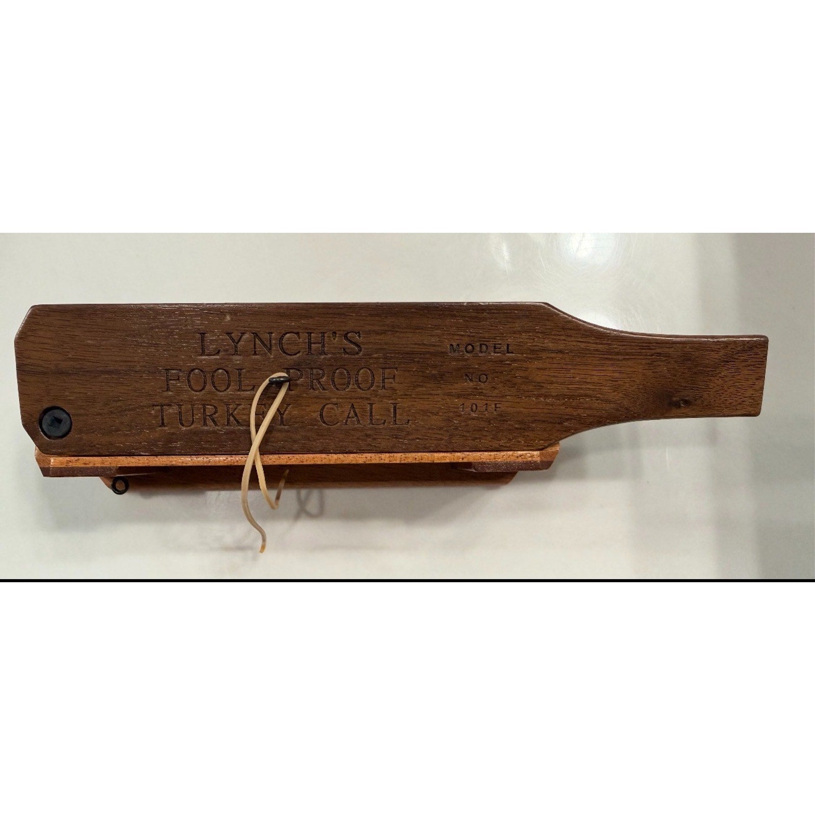 Vintage Style Lynch Fool Proof Turkey Call Model 101F Wood Box Call Decoy