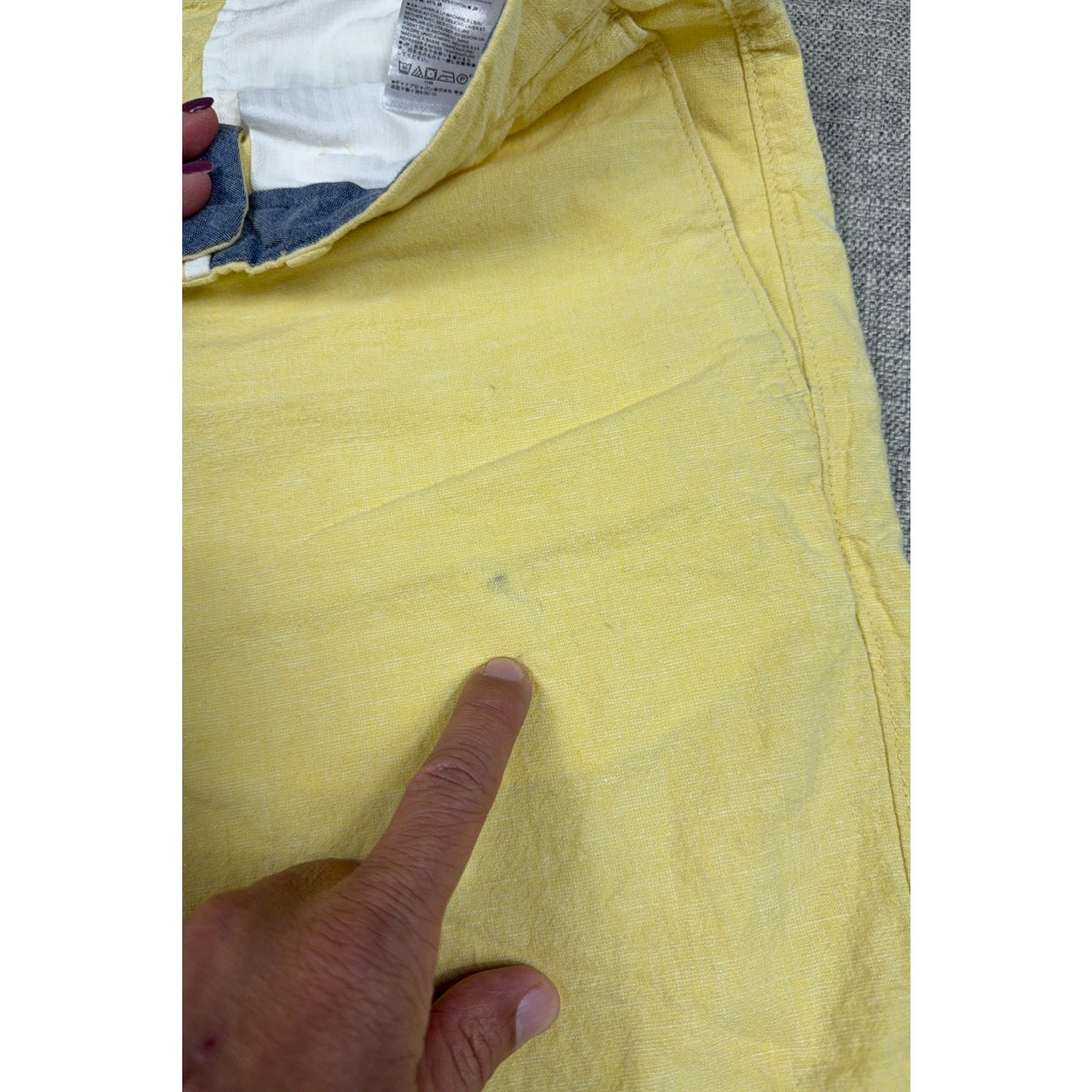 Banana Republic Shorts Lot 3 Men's Size 33 Aiden White Yellow Khaki Bundle