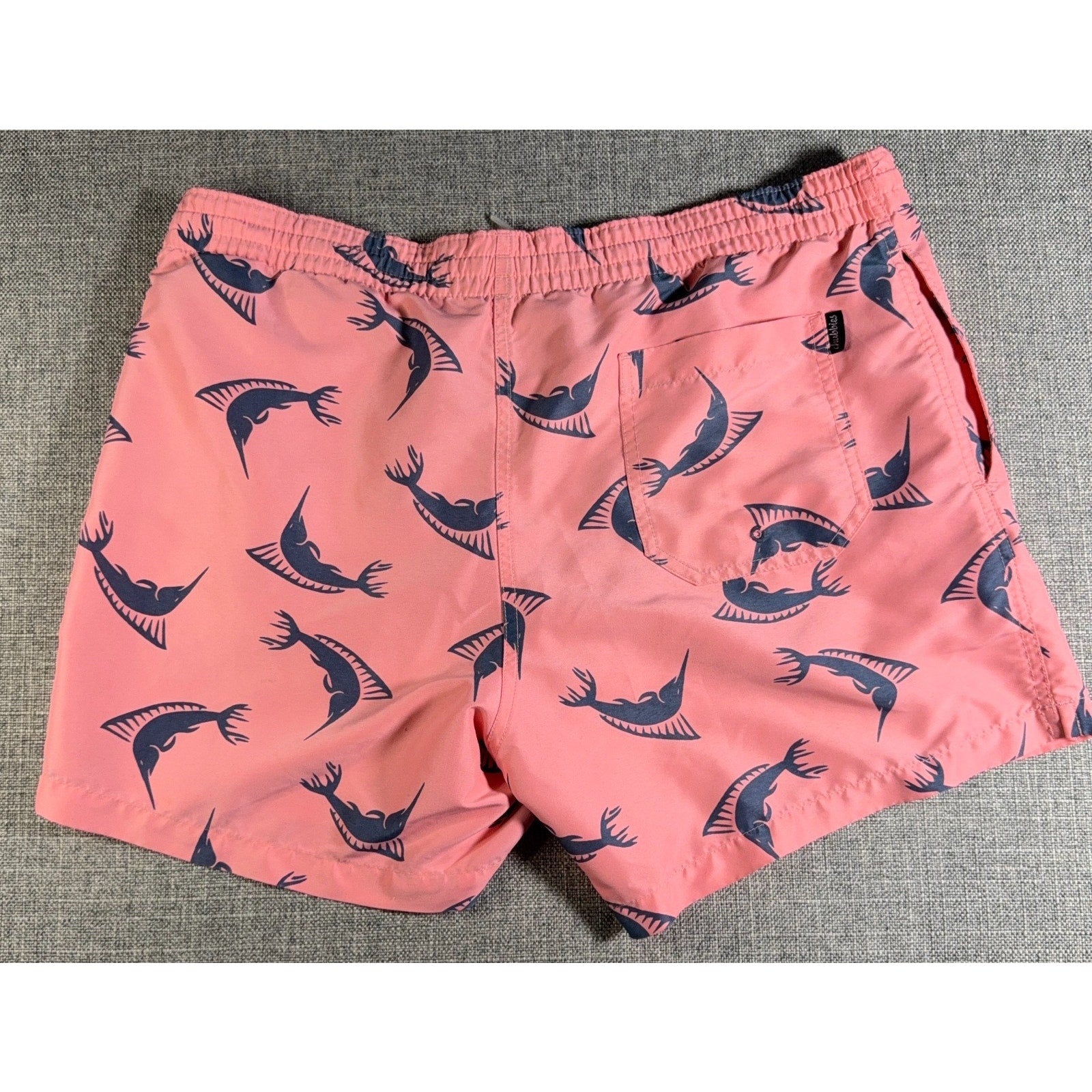 Chubbies Nautical by Nature Swim Trunks Mens Medium Pink Marlin Fish 5” Inseam