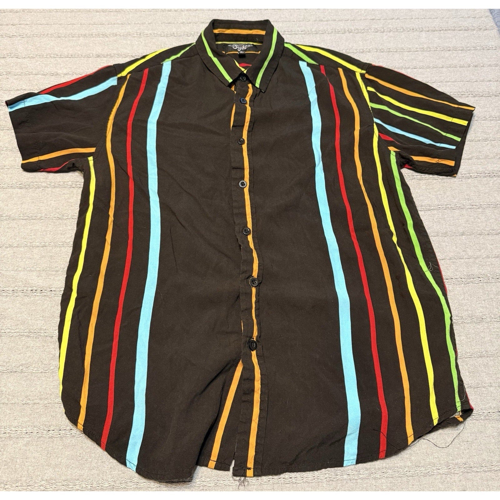 2 Men’s Button Up Shirts Medium Striped Short Sleeve Summer Vacation Bundle