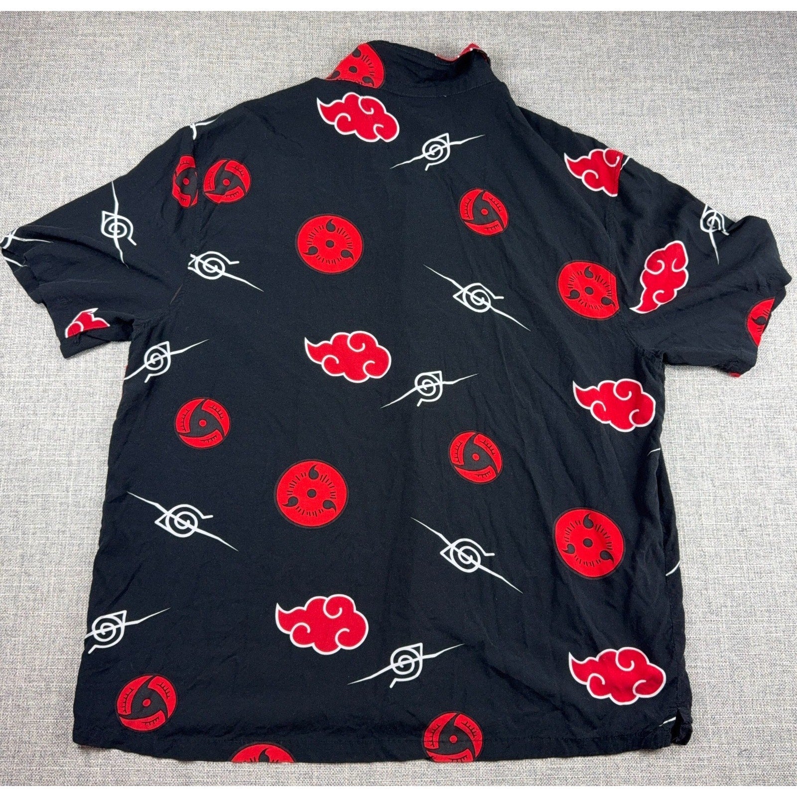 Naruto Shippuden 2007 Viz Media Akatsuki Sharingan Rayon Shirt XL Anime AOP