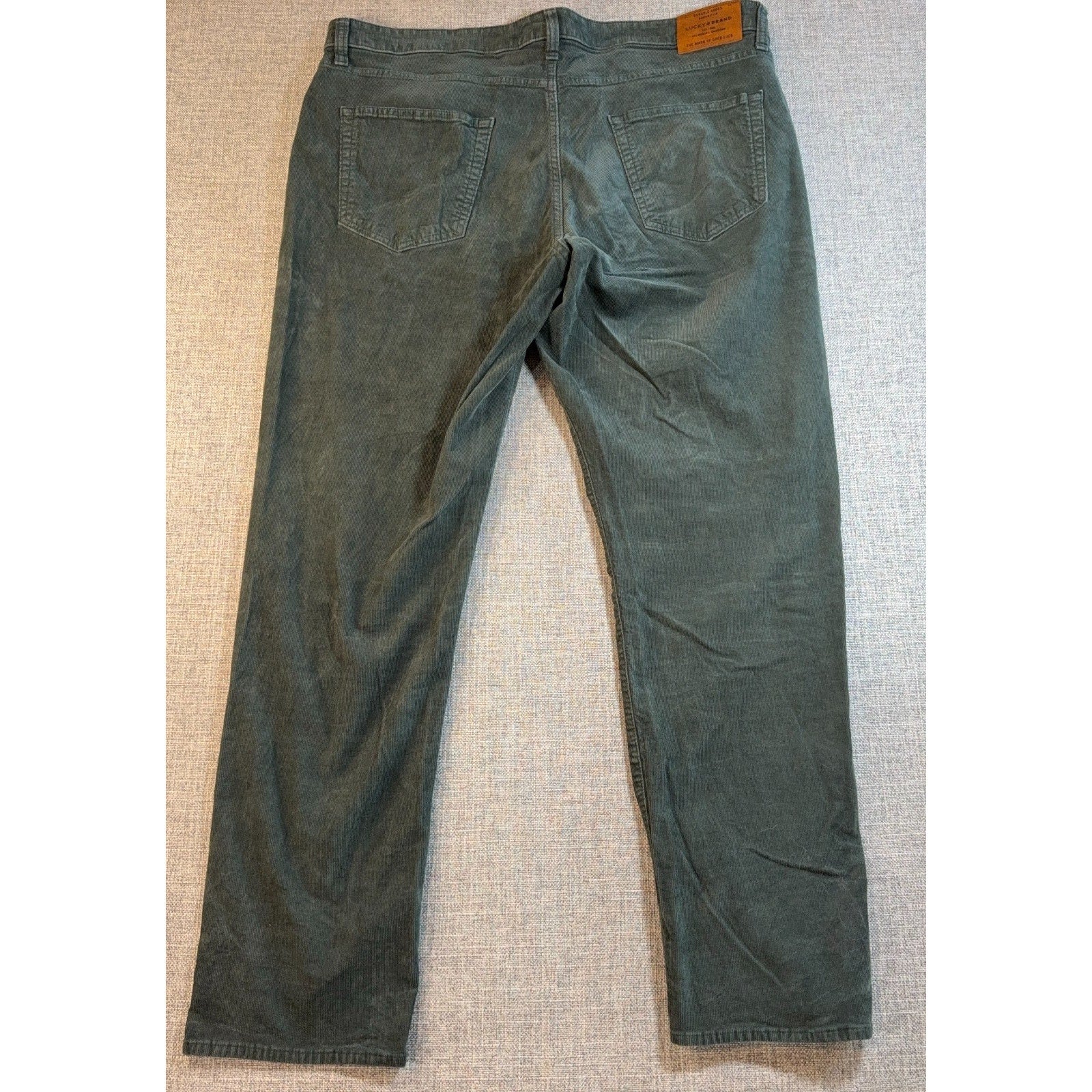 Lucky Brand 410 Athletic Slim Green Corduroy Pants Mens 40x32 5 Pocket