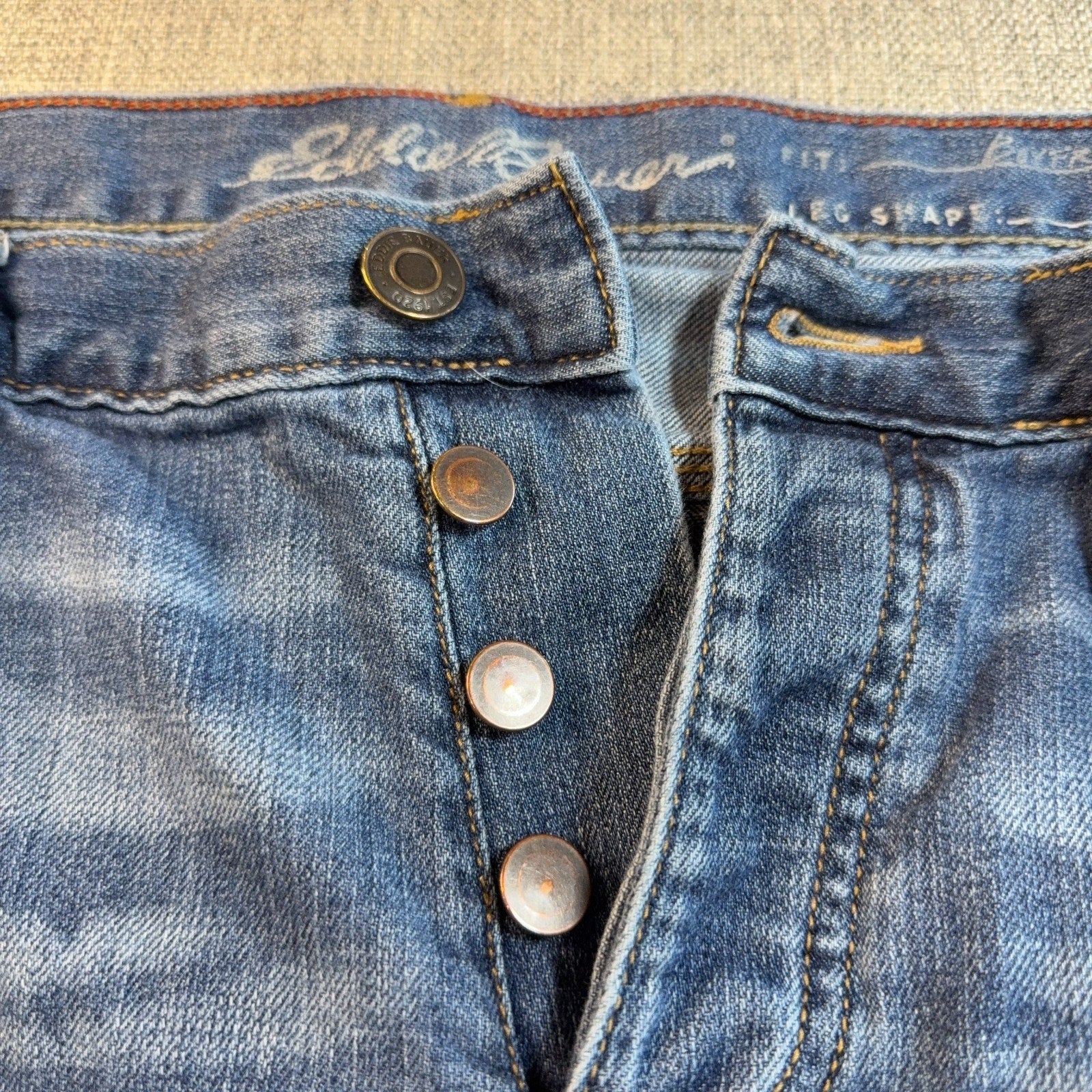 Eddie Bauer Women's Boyfriend Jeans Size 16 Button Fly Relaxed Blue 29 Inseam