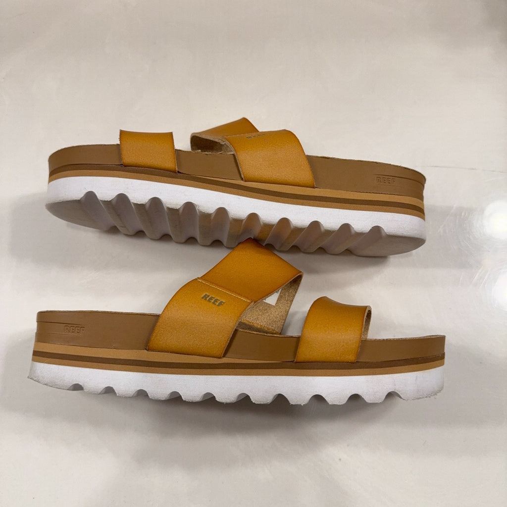 Reef Cushion Vista Hi Sandals Women’s Sz 8 Tan Platform Double Strap Slide