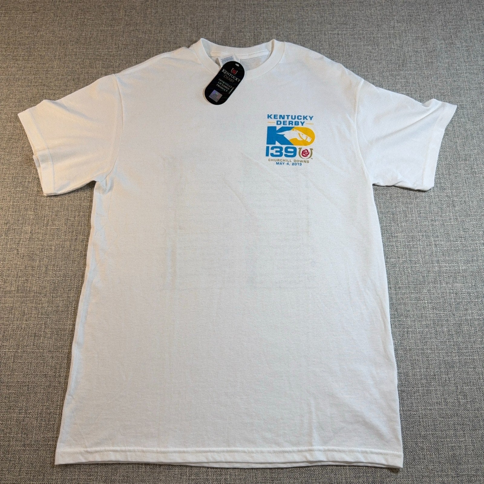 2013 Kentucky Derby 139 Field T Shirt Mens M NWT Churchill Downs Horse Racing