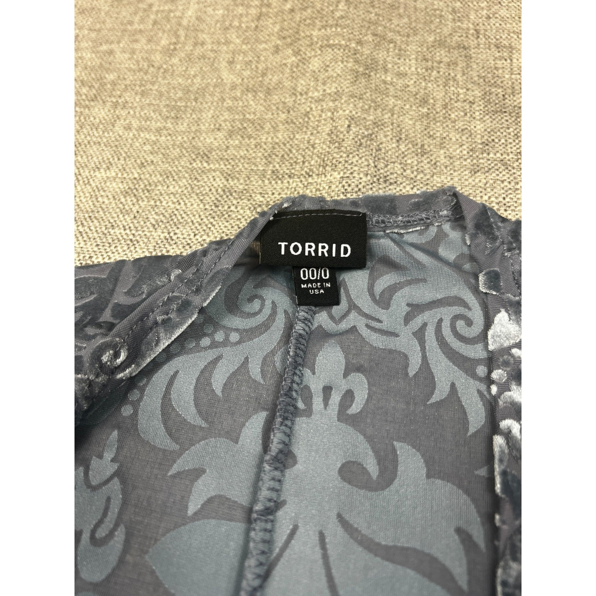 Torrid 00/0 Gray Velvet Burnout Fringe Kimono Duster Boho Made USA