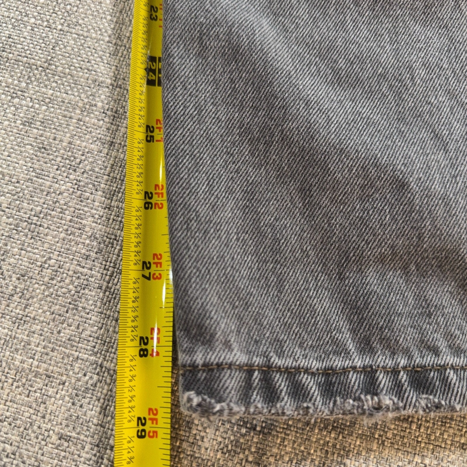 BDG Skate Fit Gray Baggy Jeans 31 Y2K Grunge Wide Leg Raw Hem Skater Denim