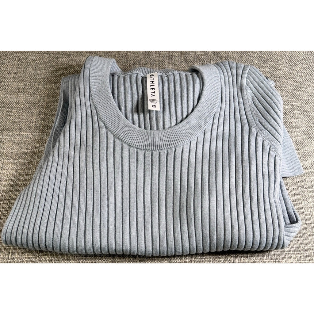 Athleta Women’s XS Ribbed Long Sleeve Top Light Blue Gray Stretch Fitted Tunic