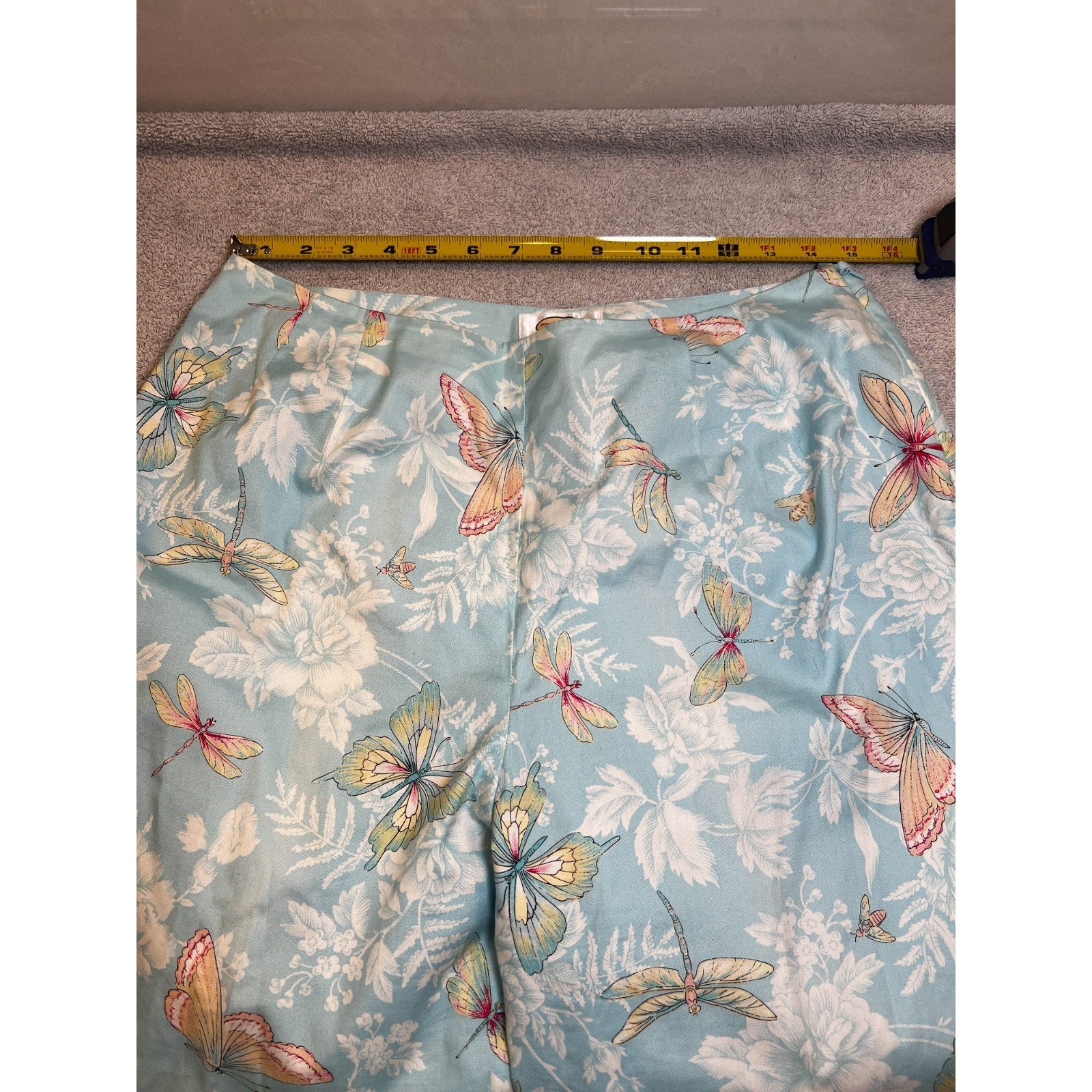 Cottagecore Talbots Petites Pants Womens 12P Blue Butterfly Floral Cotton Capri