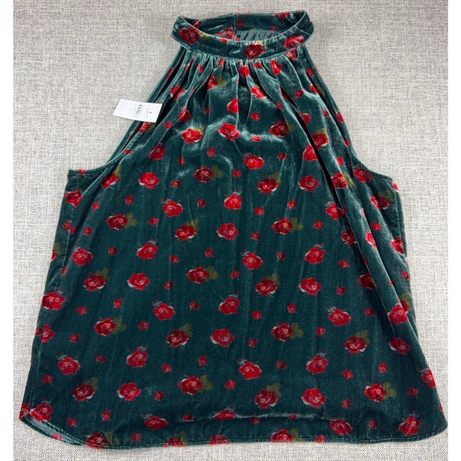NWT LOFT Women M Green Velvet Floral Halter Top Red Rose Sleeveless Holiday
