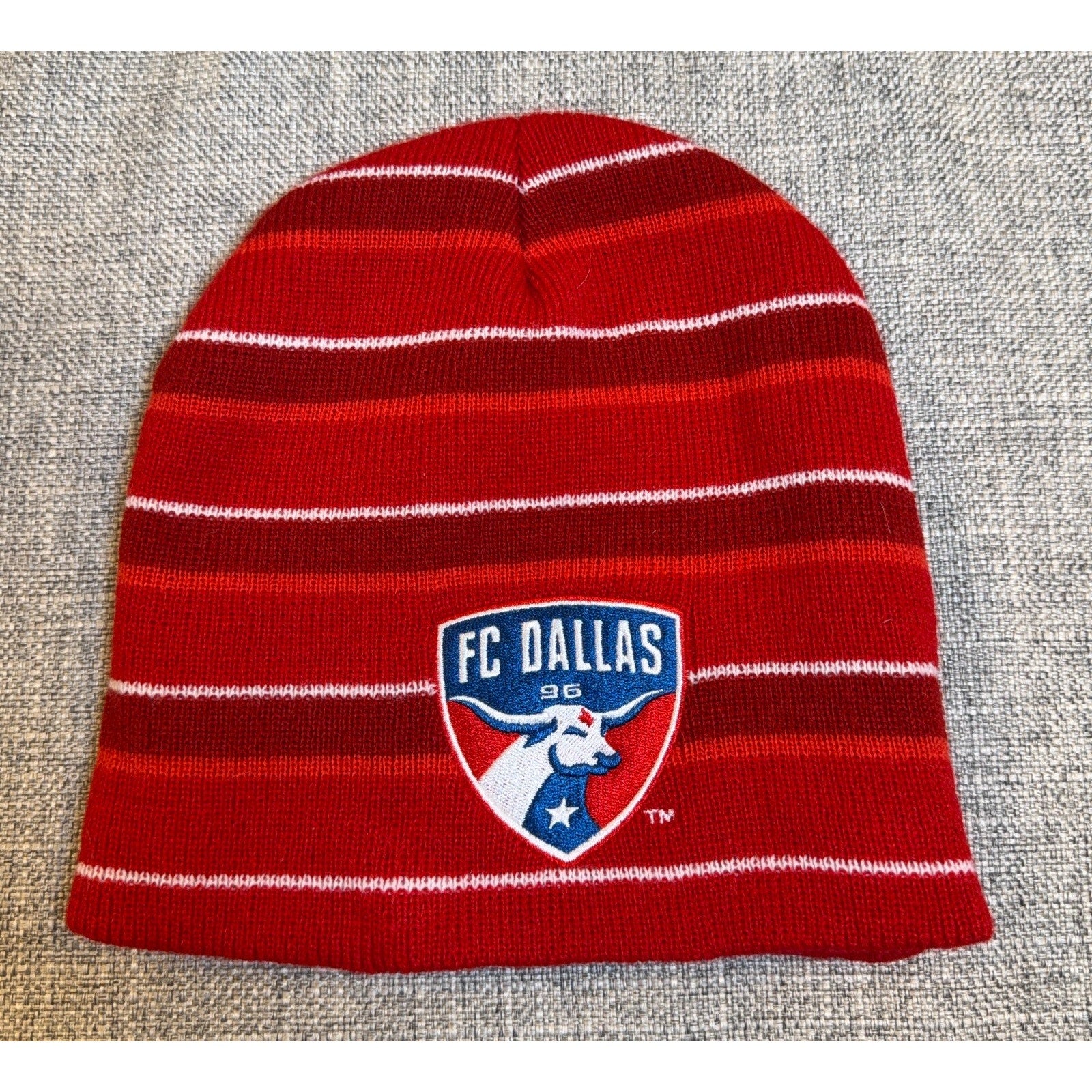 FC Dallas Red Striped Beanie Hat WinStar World Casino OTTO MLS