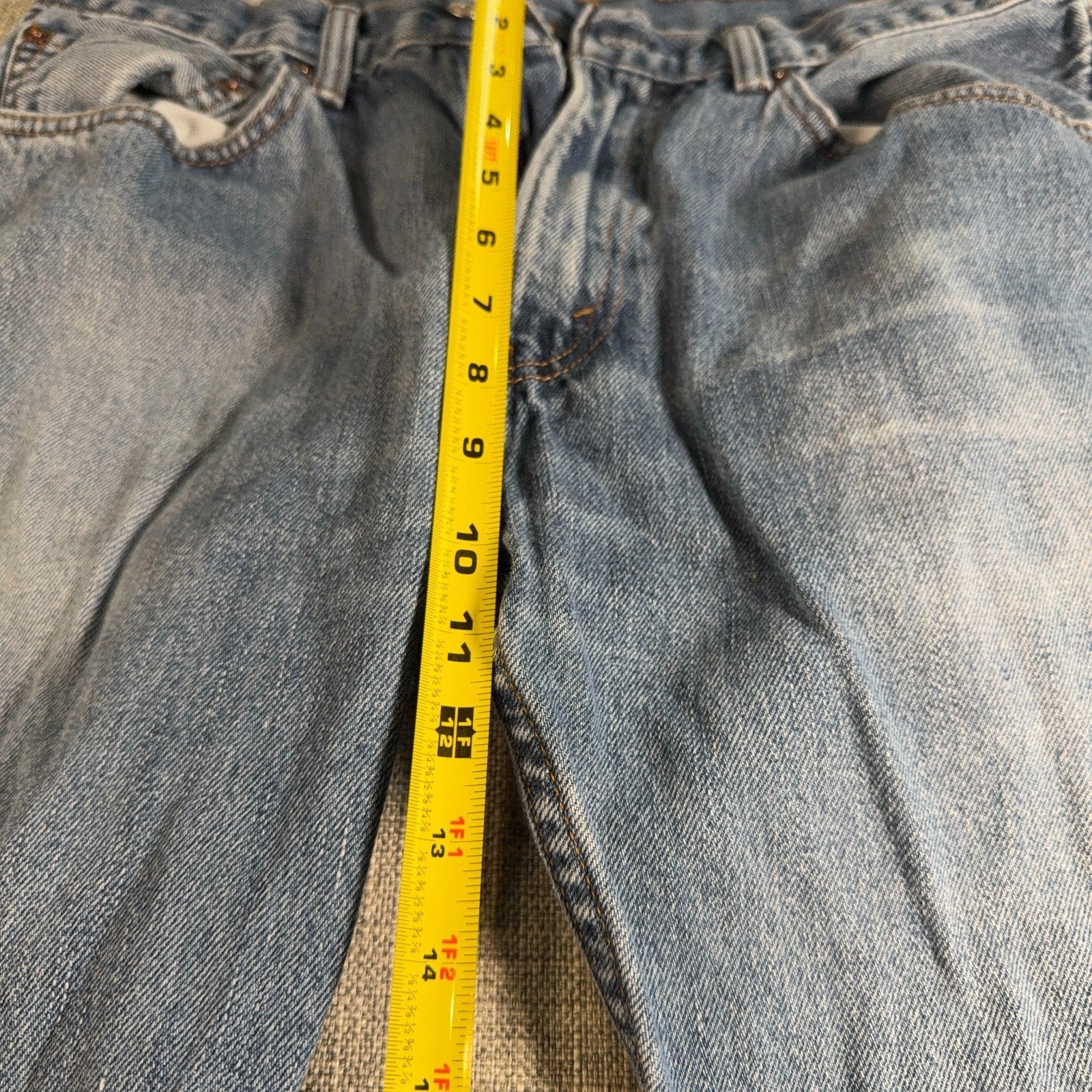 Levi's 505 Regular Fit Jeans Mens 34x32 Light Wash Straight Leg 100% Cotton