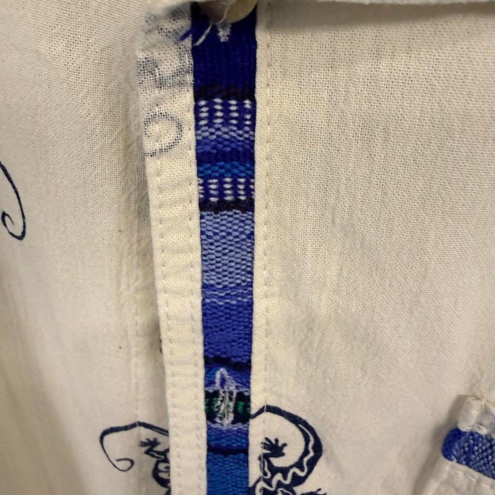 Handmade Guatemalan Gecko Camp Shirt