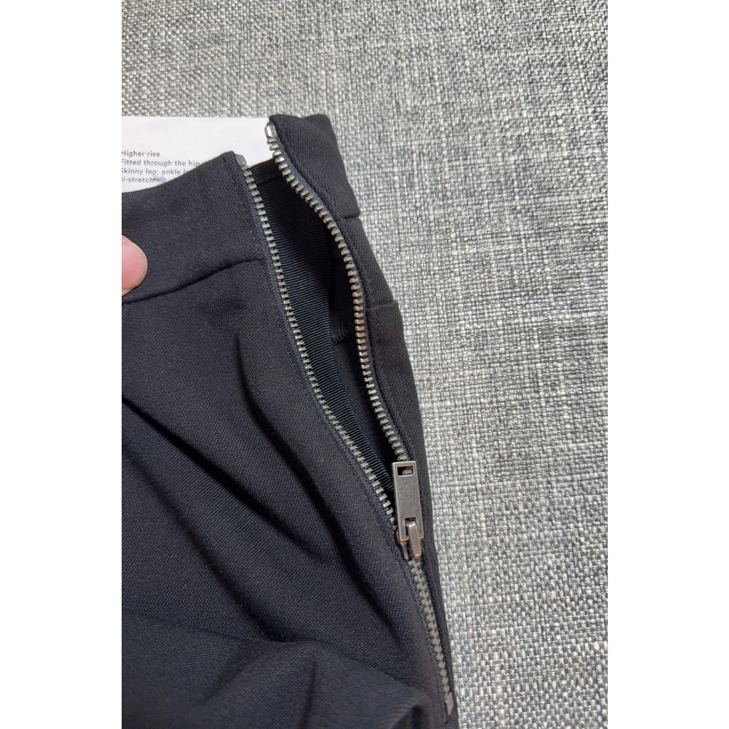 NWT Ann Taylor The Chelsea Skinny Ankle Pants Black Size 8 Bi Stretch Zip Hem