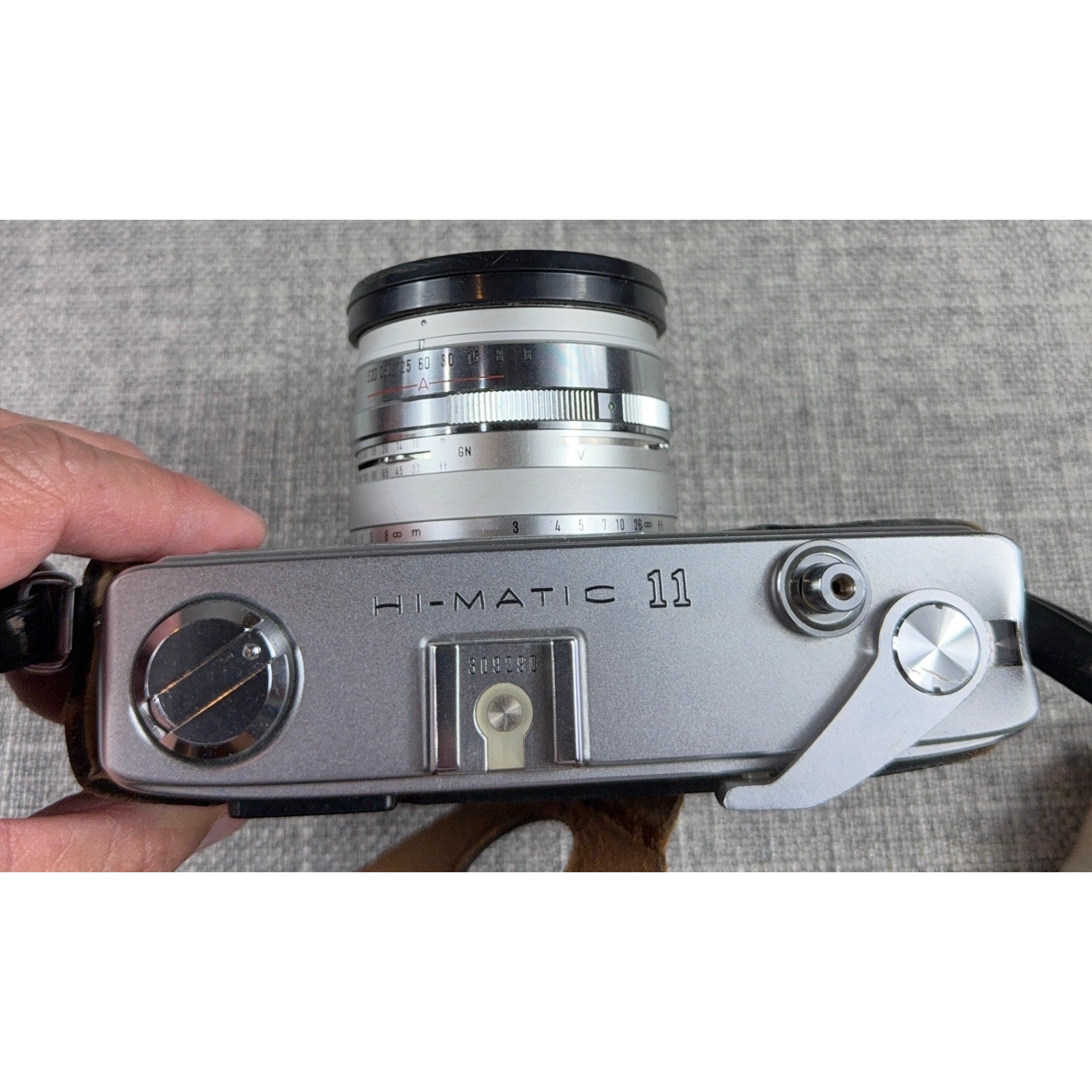 Vintage Minolta Hi-Matic 11 35mm Camera Retro Photography Lot Case Bag Manual