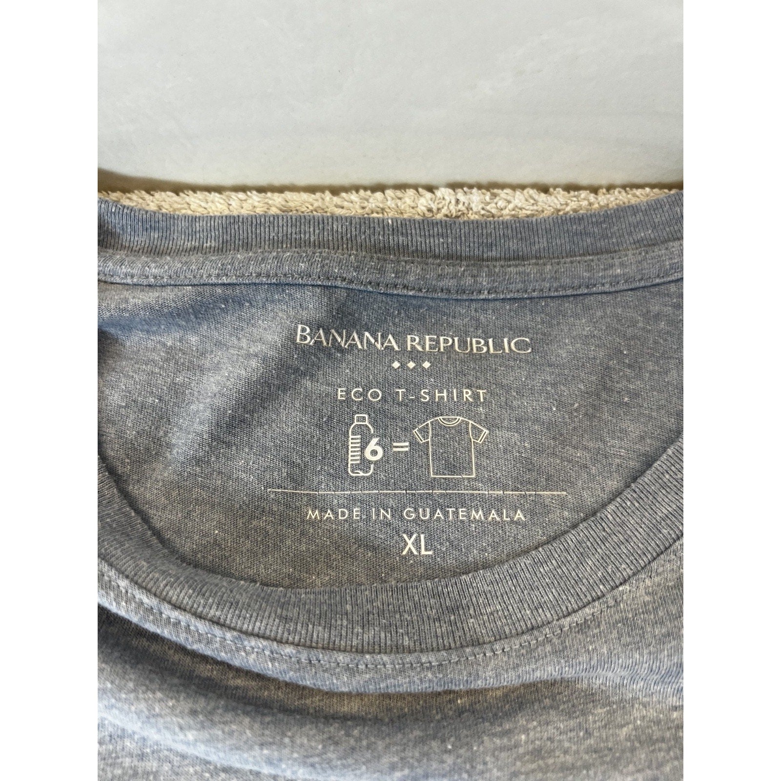 Banana Republic Eco T Shirt XL Gray Graphic Sunglasses Short Sleeve Soft Tee