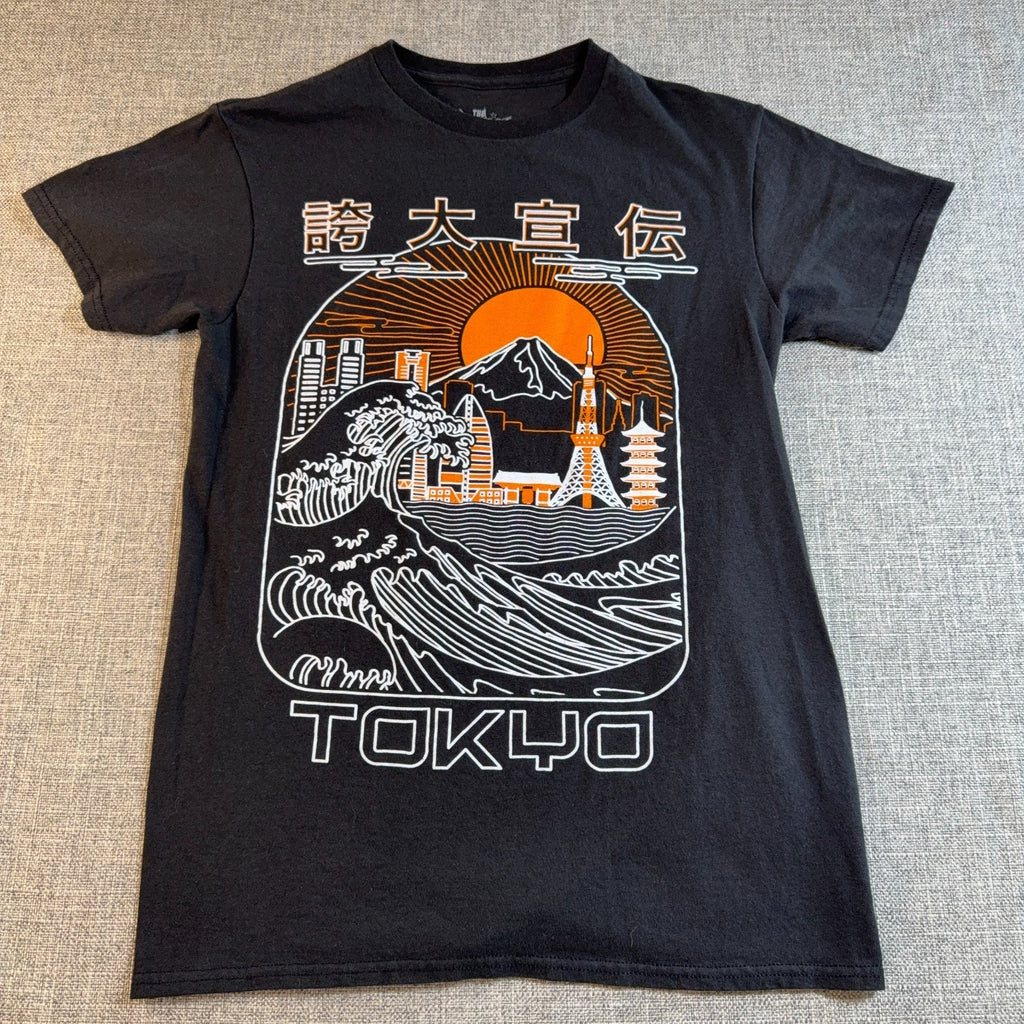 The Young & Wild Tokyo Japan T Shirt Mens S Black Mt Fuji Great Wave Graphic