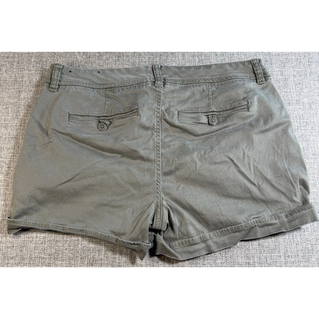 Liverpool Los Angeles Womens Chino Shorts Size 8 29 Olive Green Rolled Cuff