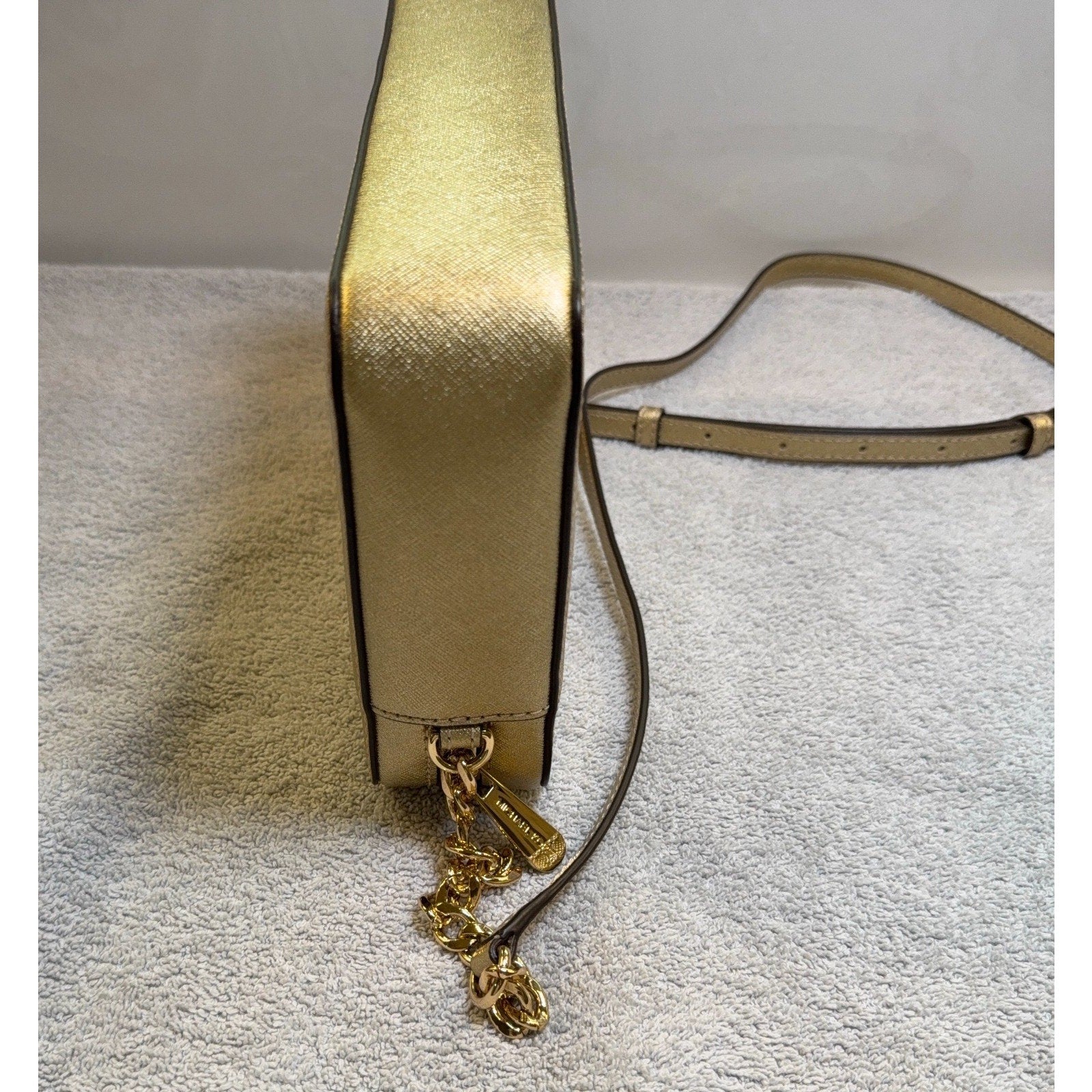 Michael Kors Gold Saffiano Leather Crossbody Bag Chain Strap Zip Top Purse MK