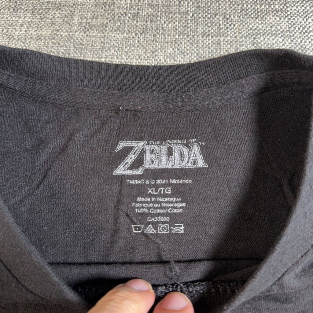 Legend of Zelda Shirt Mens XL Link Japanese Manga Neon Green Nintendo 2021
