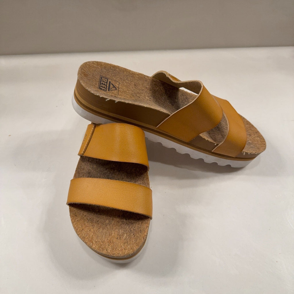 Reef Cushion Vista Hi Sandals Women’s Sz 8 Tan Platform Double Strap Slide