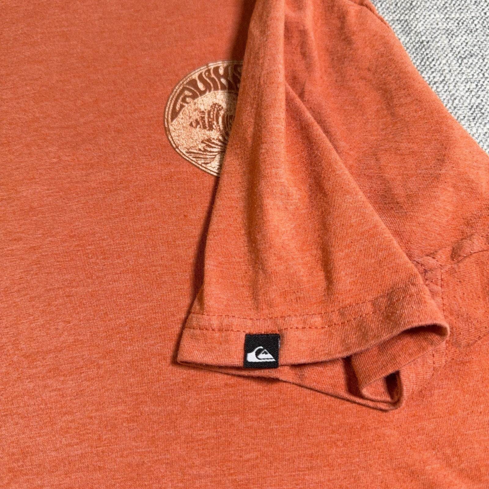 Quiksilver 1969 Wave Graphic T Shirt Mens Medium Orange Surf Skate Double Sided