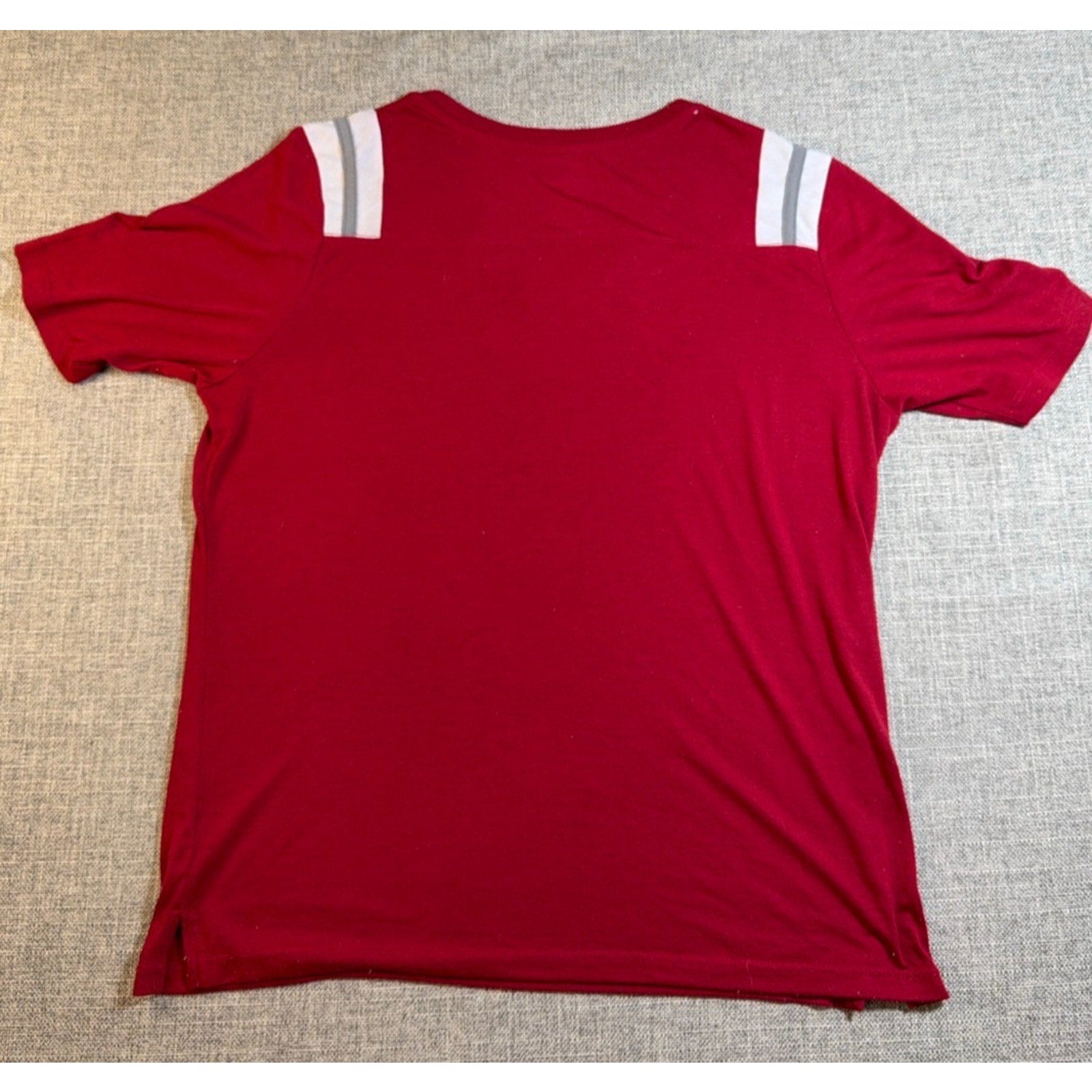 Colosseum Alabama Crimson Tide Womens Medium Red Distressed A Football Shirt