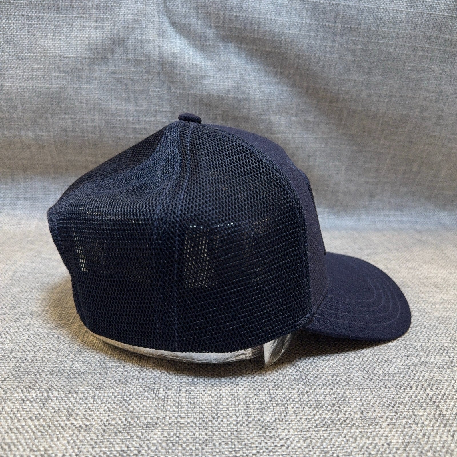 FC Barcelona FCB Navy Trucker Hat Mesh Snapback Barça Crest Soccer Cap OSFA