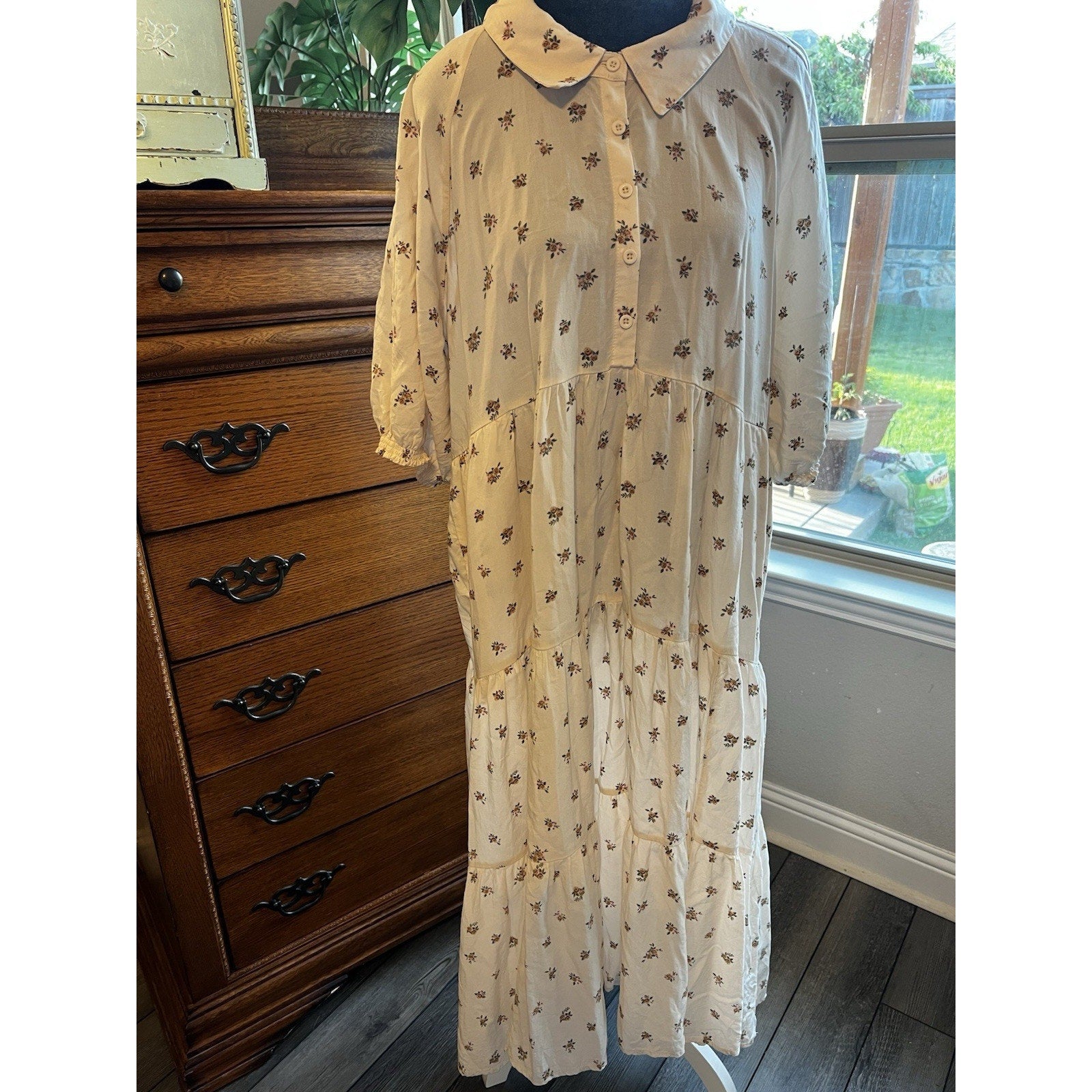Torrid Floral Tiered Maxi Dress Women’s Size 1 Plus Size Cottagecore Prarie Boho