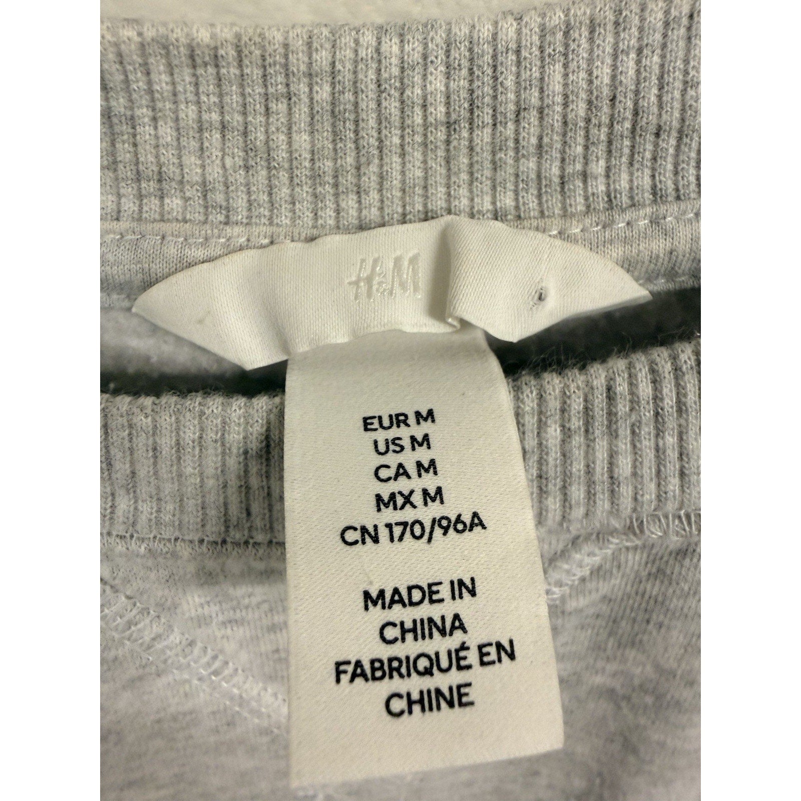 H&M Los Angeles Sweatshirt Women’s Medium Gray Cropped Crewneck Pullover Casual