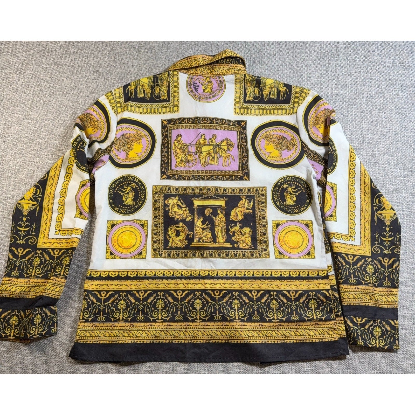 Liang Dian Yi Zu Women’s Baroque Scarf Print Button-Up Blouse Size Large
