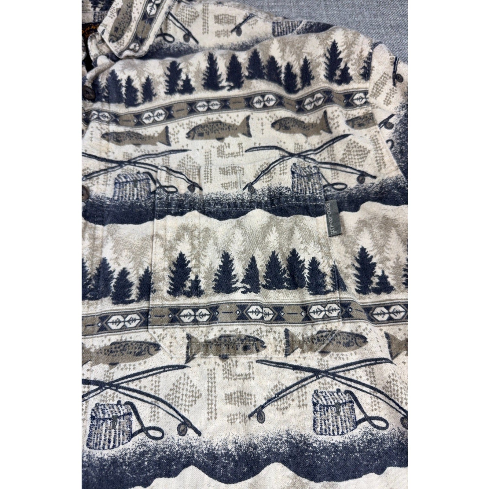 Woolrich Mens XL Fishing Shirt Fish Rods Trees Outdoor Print Button Down