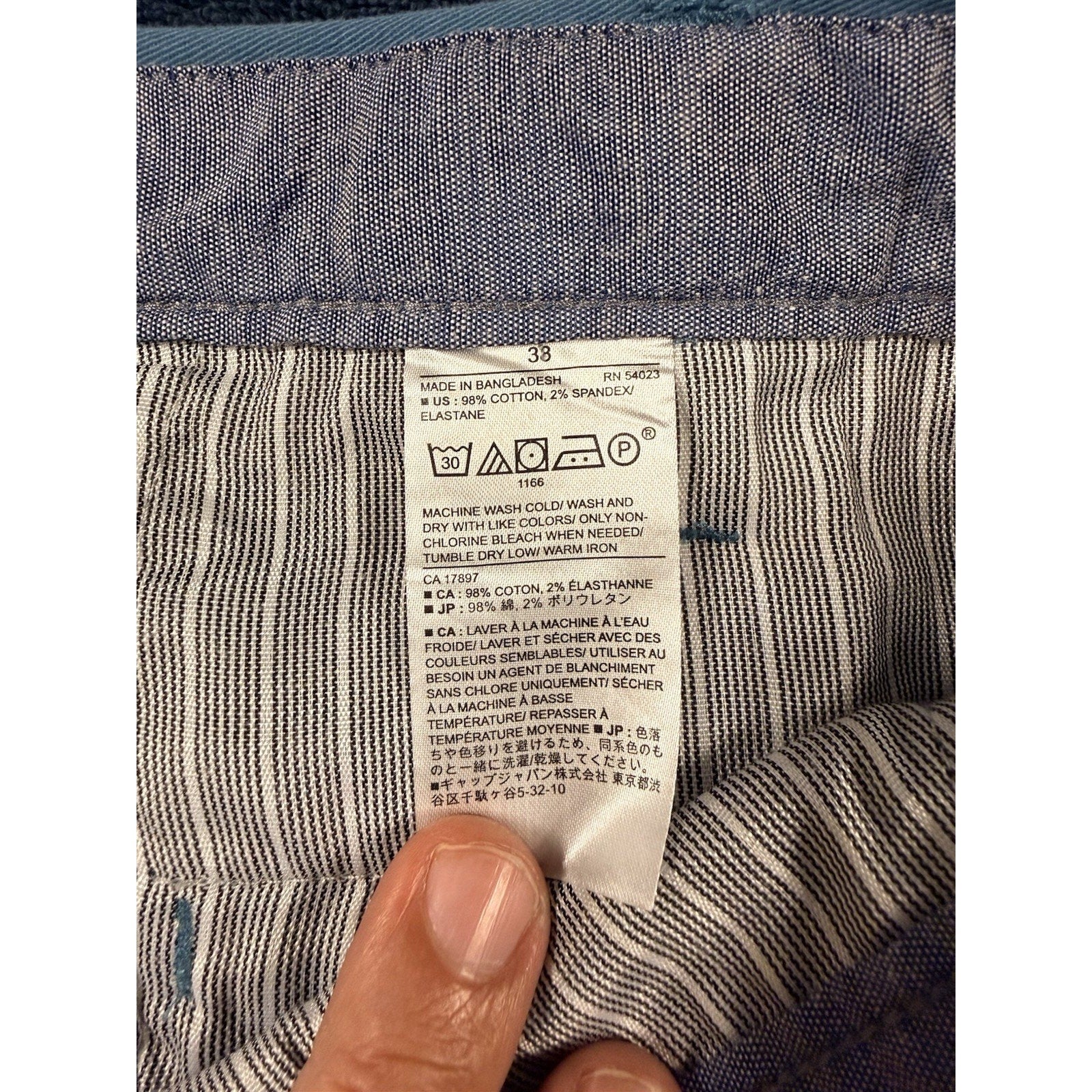 Banana Republic Emerson Shorts Men’s 38 Lot of 2 Blue & Windowpane Casual Golf