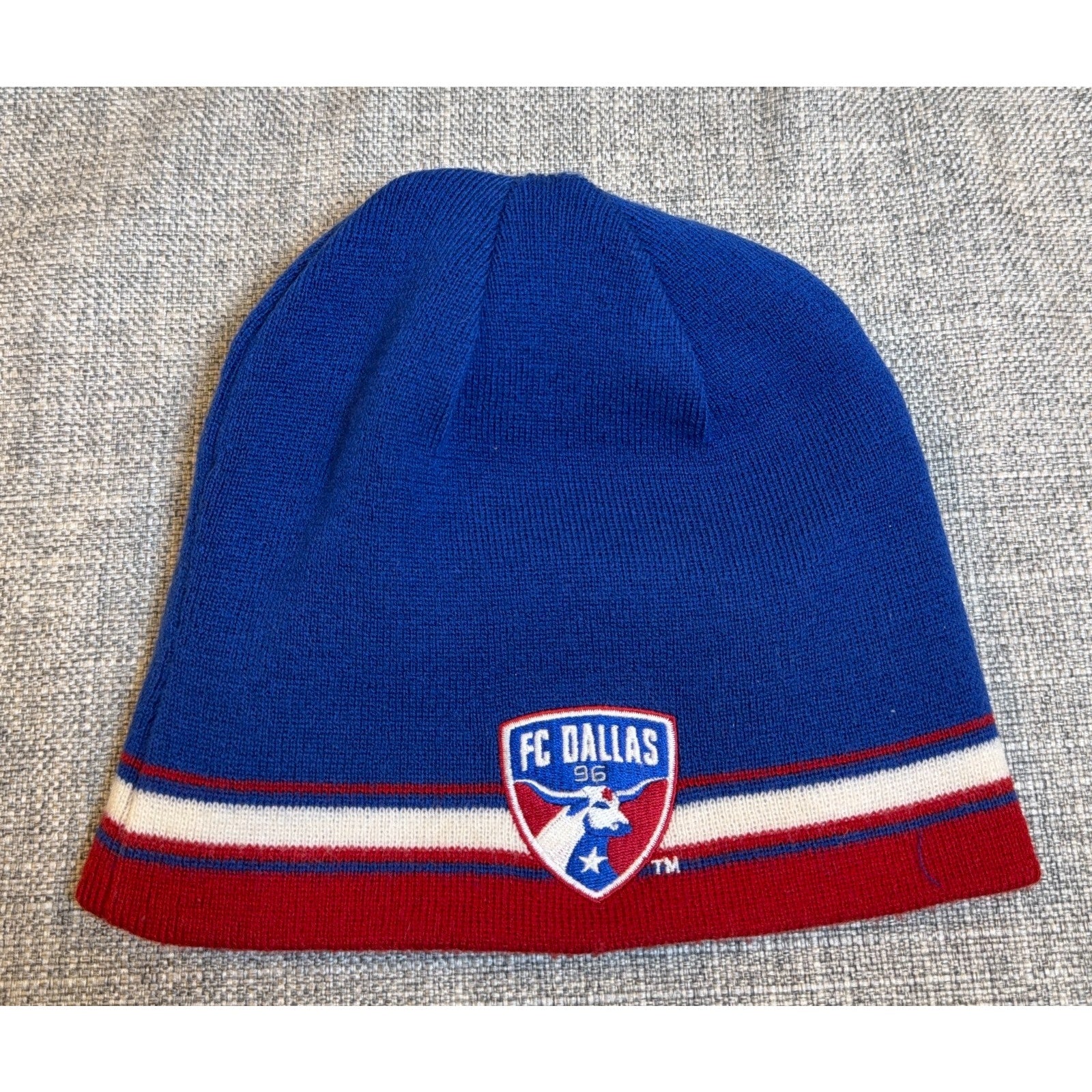 adidas FC Dallas Reversible Beanie MLS Soccer Blue Red Knit Winter Hat