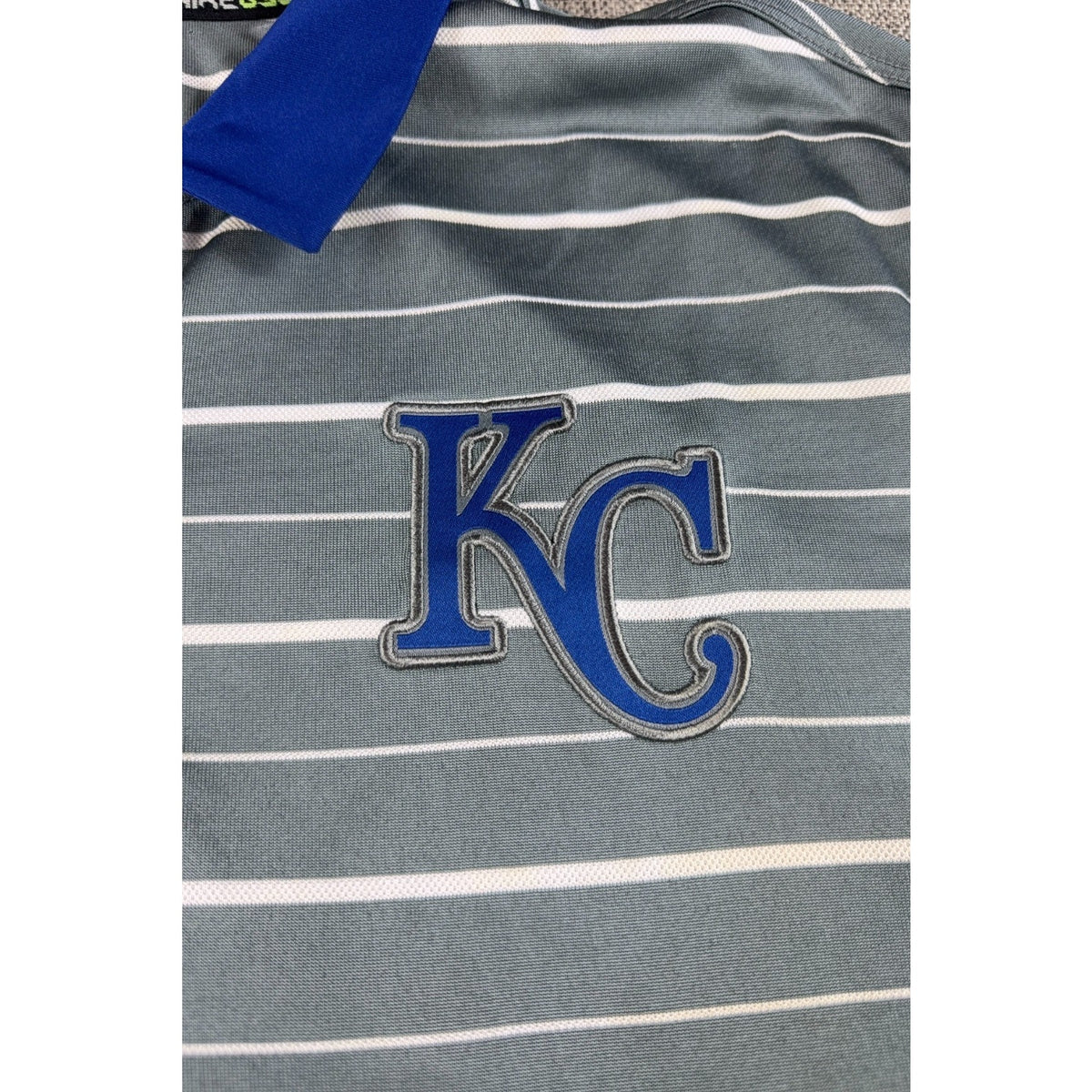 Nike Kansas City Royals Polo Mens XL Dri-FIT Gray Blue Striped MLB Golf