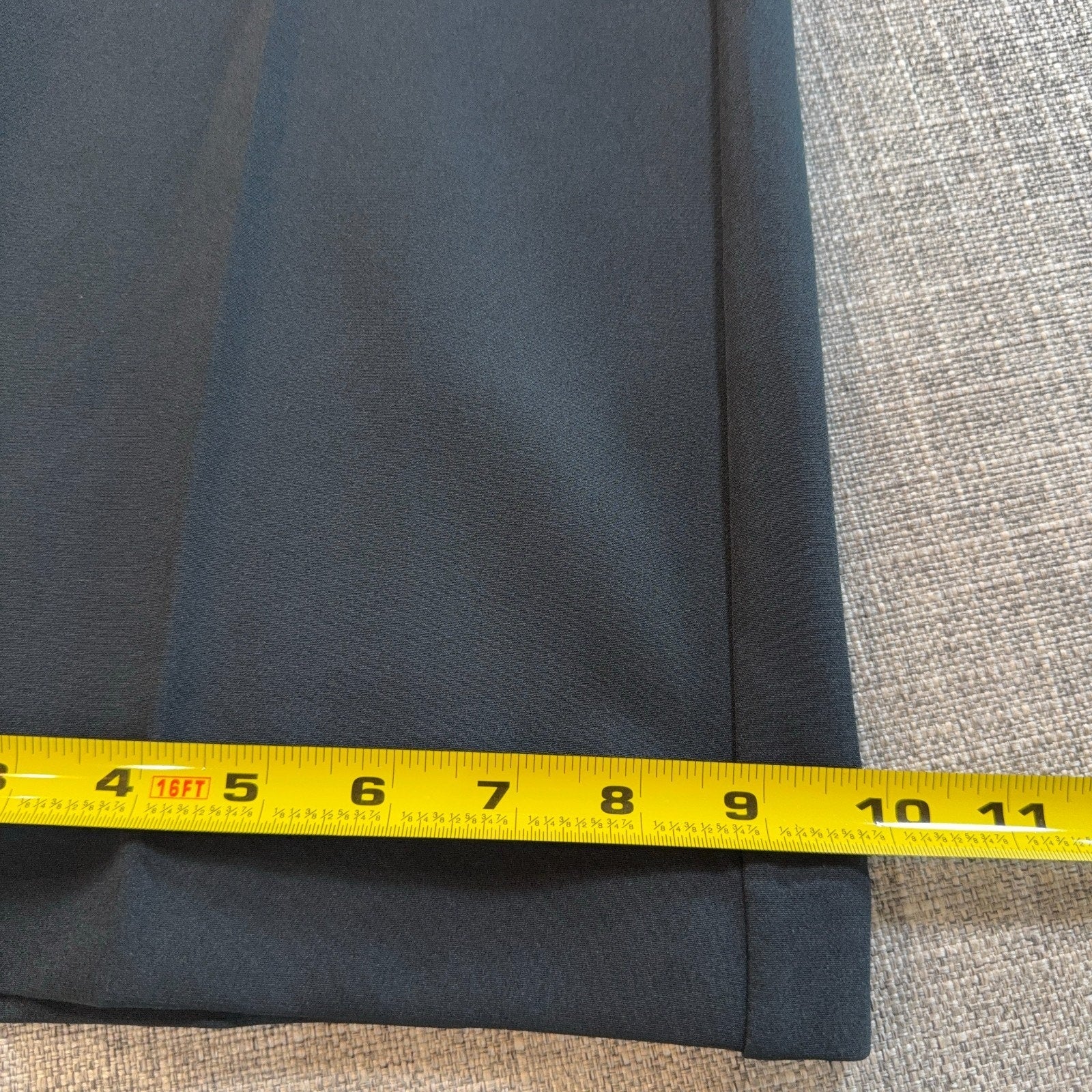 Liverpool Los Angeles Womens 14/32 Black Cropped Flare Dress Pants Stretch Flaw