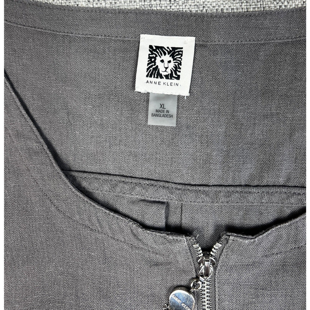 Second Half Supply Co, LLC Anne Klein gray linen blend utility tunic with half-zip front and scoop neckline