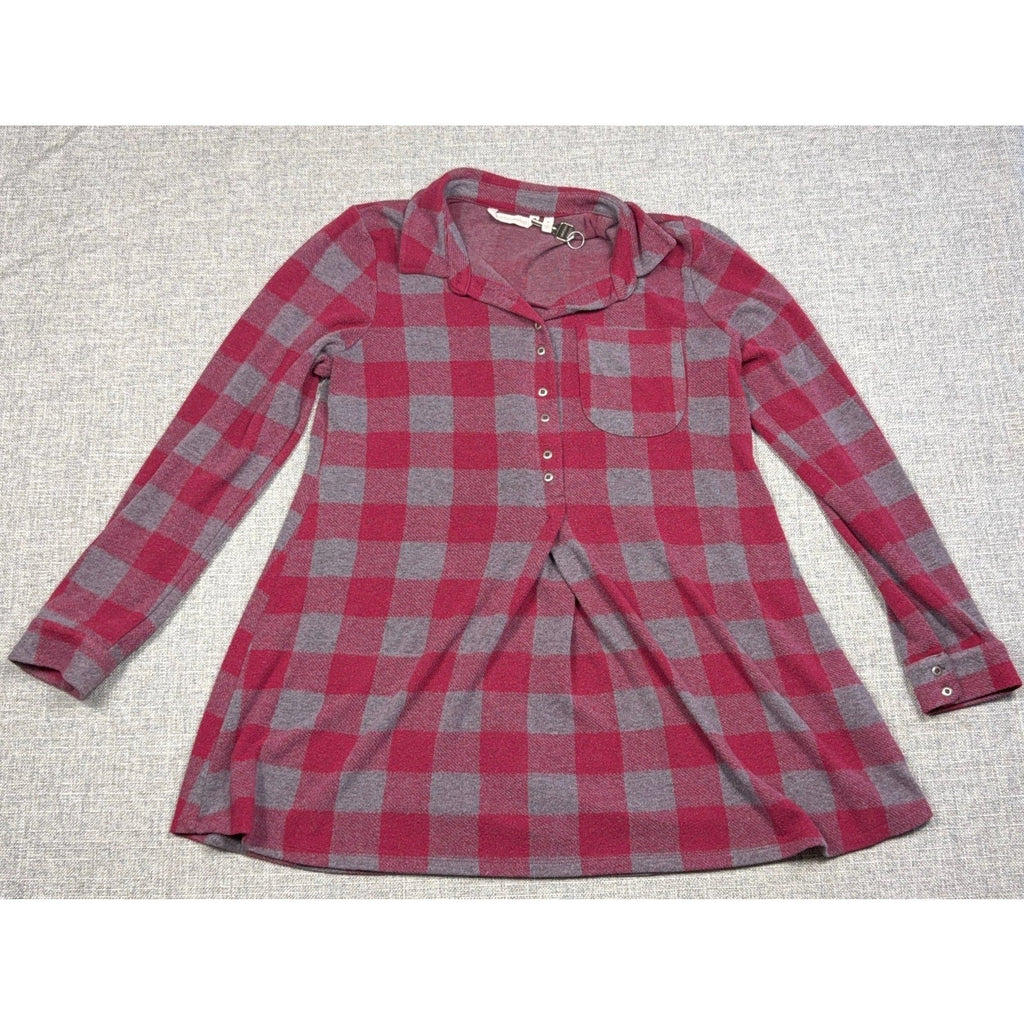 Second Half Supply Co, LLC Soft Surroundings red and gray buffalo check knit tunic with a pleated back and snap front