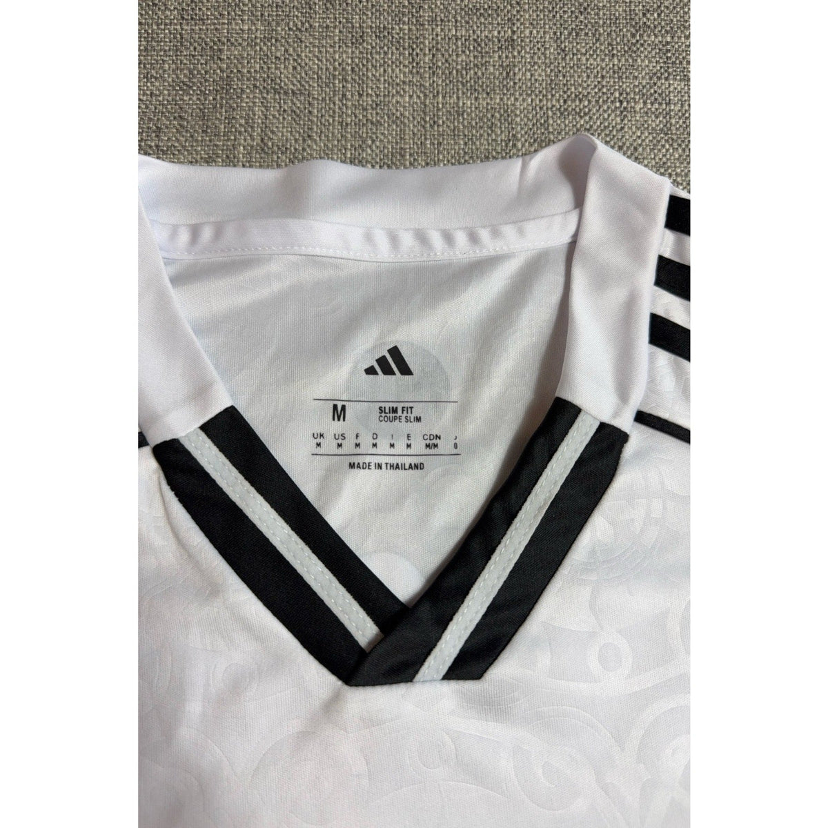 Second Half Supply Co, LLC Fulham 2025/26 Adidas home jersey size M neck label and collar detail