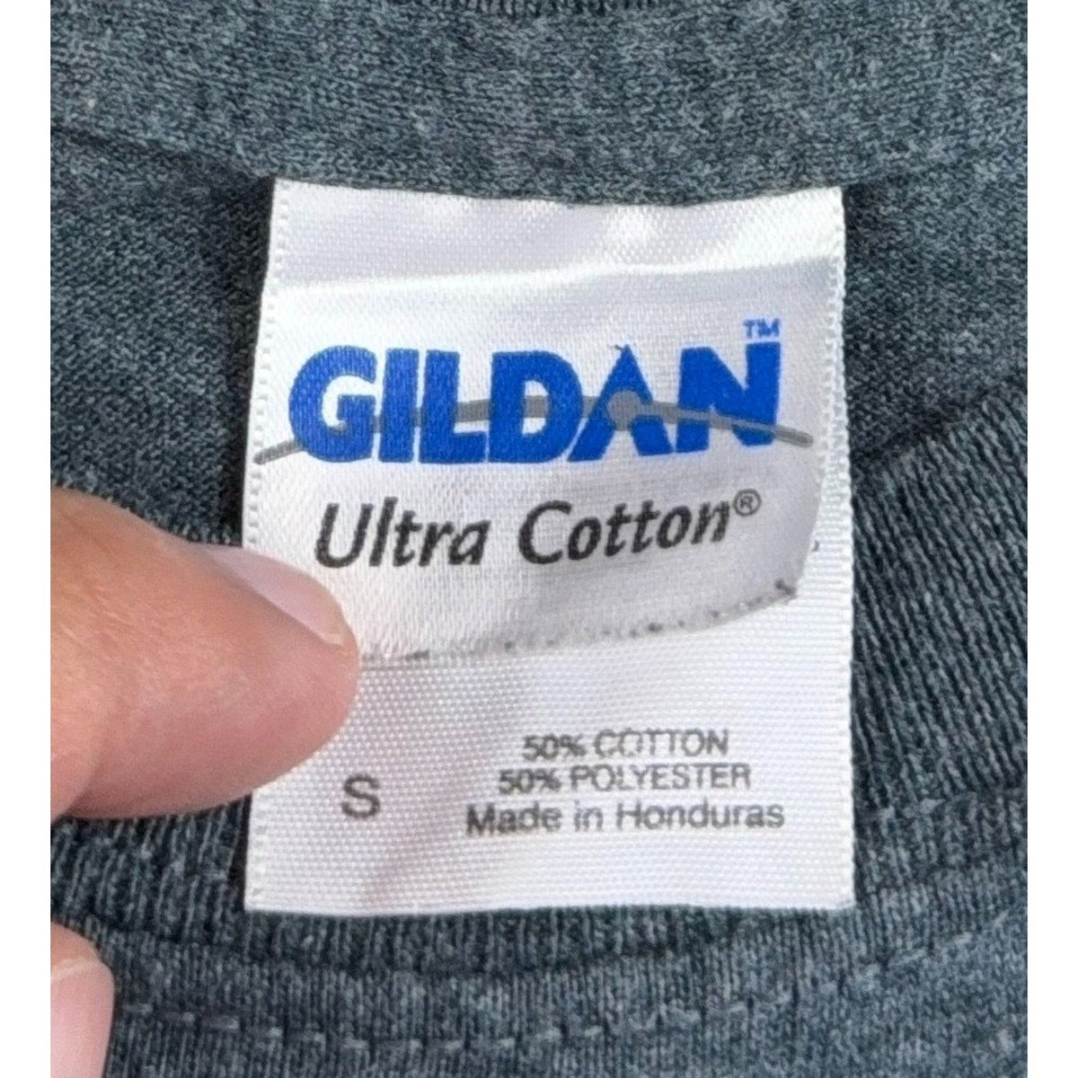 Second Half Supply Co, LLC Gildan Ultra Cotton heather charcoal gray T-shirt size small tag detail