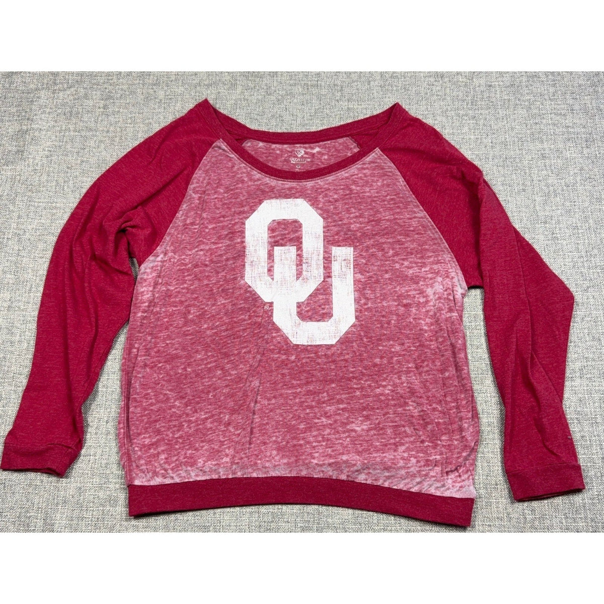 Second Half Supply Co, LLC crimson Oklahoma Sooners long-sleeve burnout raglan shirt with white OU logo